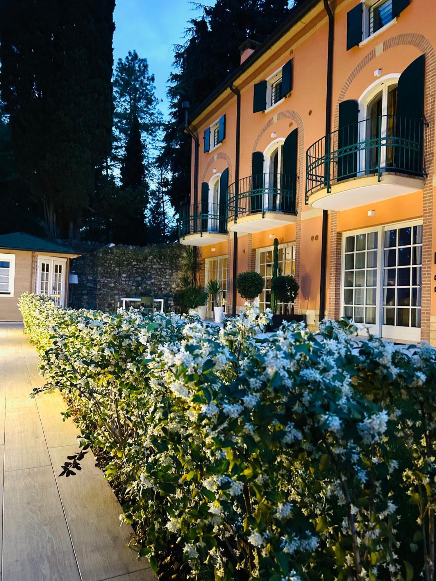 Country house Residenza Eden *